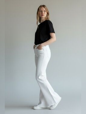 Mica White Flared Jeans